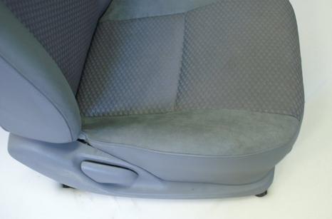 Részleges ülésfelújítás