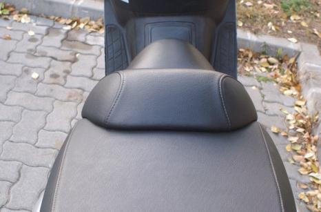 Suzuki Burgman 400 bőrülés